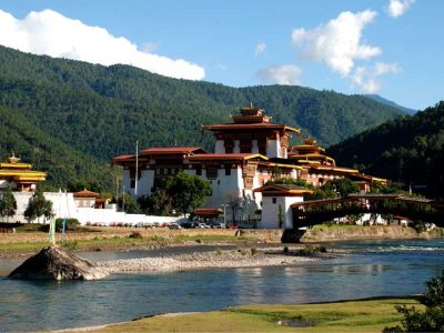 8 Travel Tips To Note before planning a vacation in Bhutan